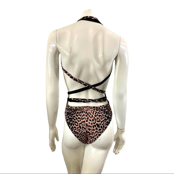 Sexy Strappy Leopard Print One Piece Swimsuit - Picture 6 of 8